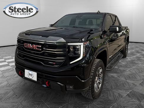 Used 2024 GMC Sierra 1500 AT4 w/ Technology Package AWD/4WD image 1