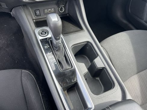 Certified 2025 Nissan Sentra SV w/ Trunk Package image 10