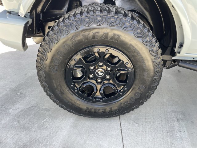 Used 2024 Ford Bronco Wildtrak AWD/4WD image 32