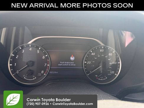 Used 2020 Nissan Titan SV w/ SV Convenience Package AWD/4WD image 10