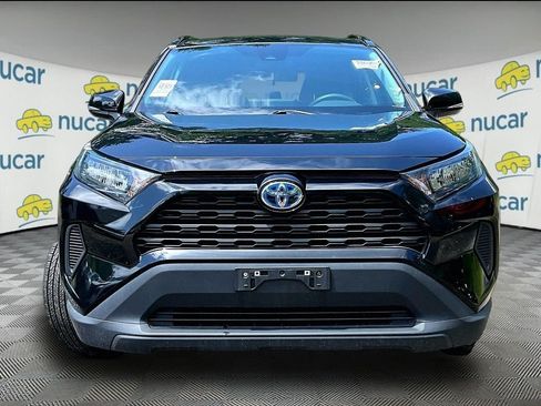 Used 2022 Toyota RAV4 LE AWD/4WD image 2
