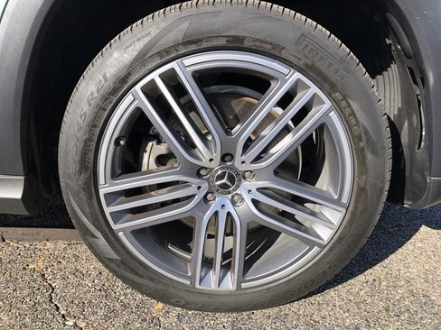 Certified 2024 Mercedes-Benz GLS 450 GLS 450 image 9