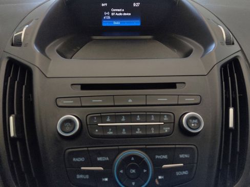 Used 2017 Ford Escape SE AWD/4WD image 25