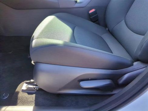 Used 2025 Toyota RAV4 LE image 13