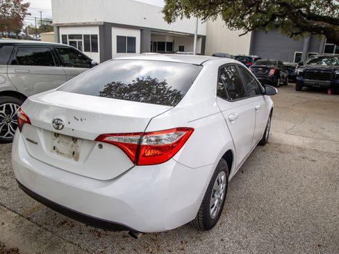 Used 2016 Toyota Corolla L image 8