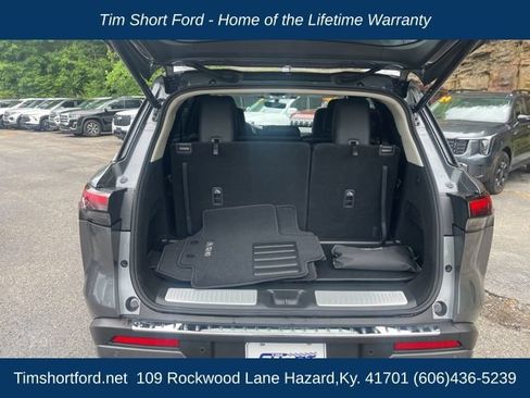 Used 2023 INFINITI QX60 Luxe w/ Cargo Package AWD/4WD image 10