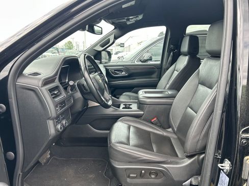 Used 2023 Chevrolet Suburban LT image 10