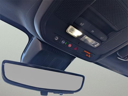 New 2026 Chevrolet Equinox ACTIV w/ Safety and Technology Package image 18