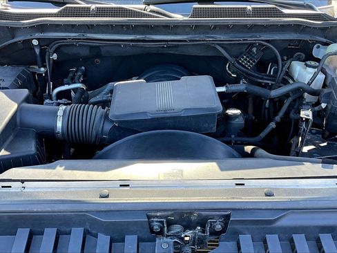 Used 2021 Chevrolet Silverado 2500 LTZ image 32