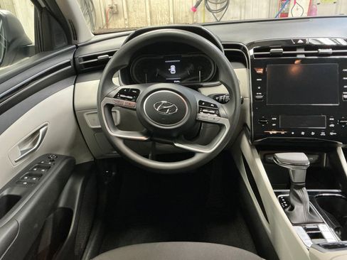 Certified 2024 Hyundai Tucson SEL AWD/4WD image 17
