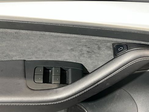 Used 2023 Tesla Model 3 Performance AWD/4WD image 14