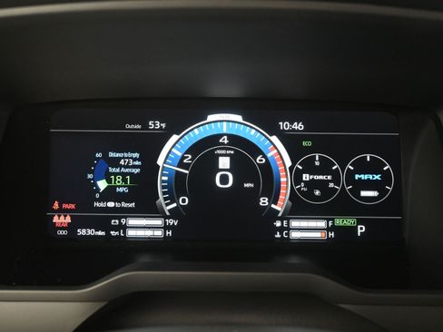 Used 2024 Toyota Tundra Limited AWD/4WD image 26