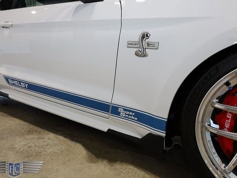 Used 2019 Ford Mustang GT Premium w/ GT Performance Package image 11