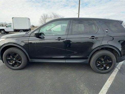 Used 2023 Land Rover Discovery Sport S image 5