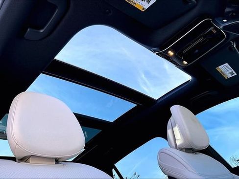 Certified 2024 Mercedes-Benz GLC 300 300 image 30