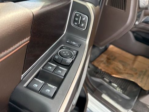 Used 2023 Ford F250 King Ranch w/ Chrome Package image 15