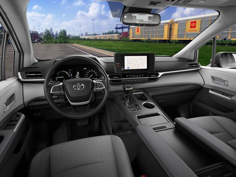 New 2026 Toyota Sienna LE FWD image 19
