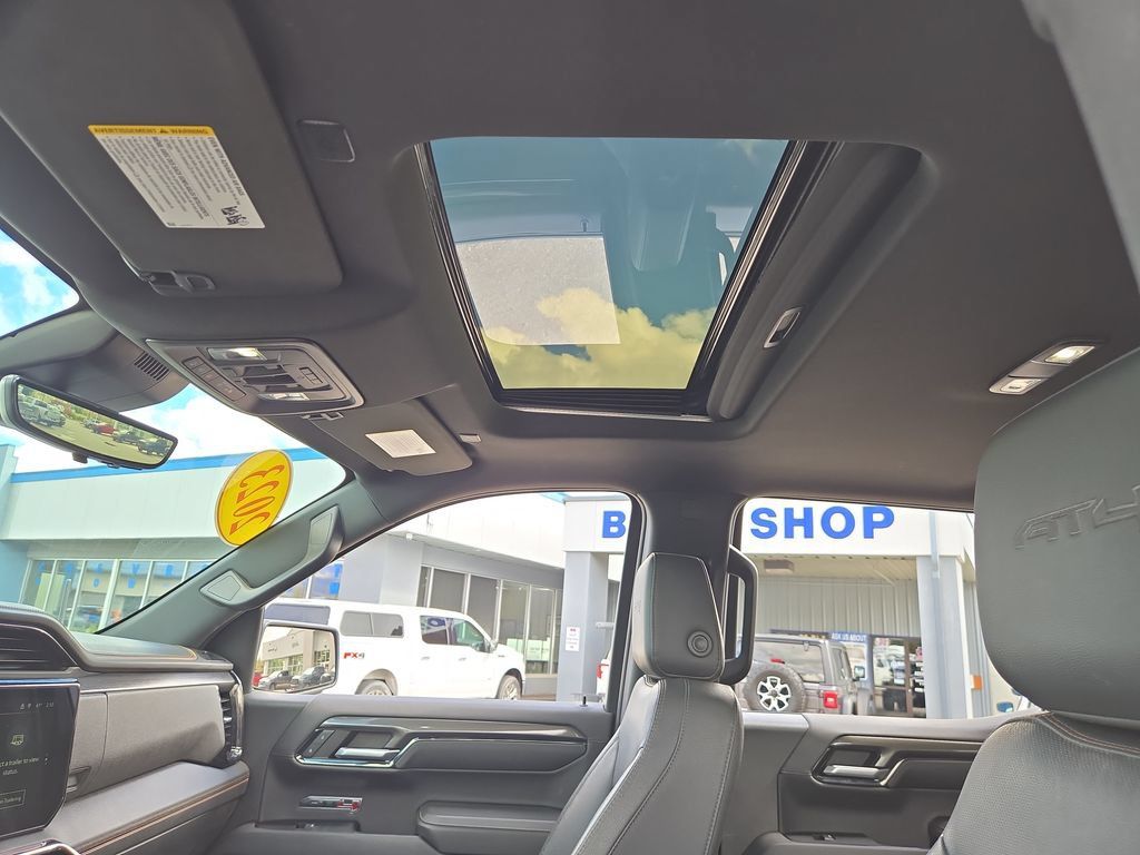 Used 2023 GMC Sierra 1500 AT4 w/ AT4 Premium Package AWD/4WD image 27