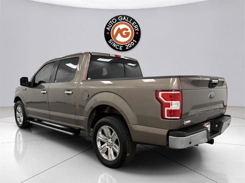 Used 2018 Ford F150 XLT w/ Equipment Group 302A Luxury image 5
