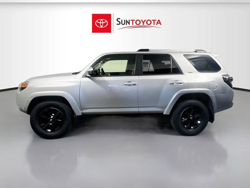 Used 2024 Toyota 4Runner SR5 RWD image 7