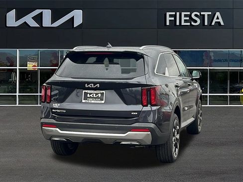 New 2025 Kia Sorento EX w/ Panoramic Sunroof Package image 8