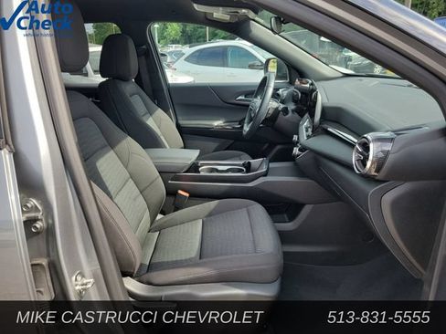 Used 2025 Chevrolet Equinox LT w/ Midnight Edition AWD/4WD image 22