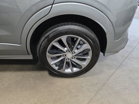 Used 2023 Buick Encore GX Select w/ Sport Touring Package FWD image 36