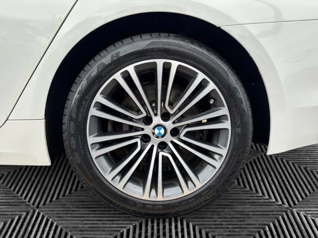 Used 2019 BMW 540i xDrive w/ Premium Package AWD/4WD image 30