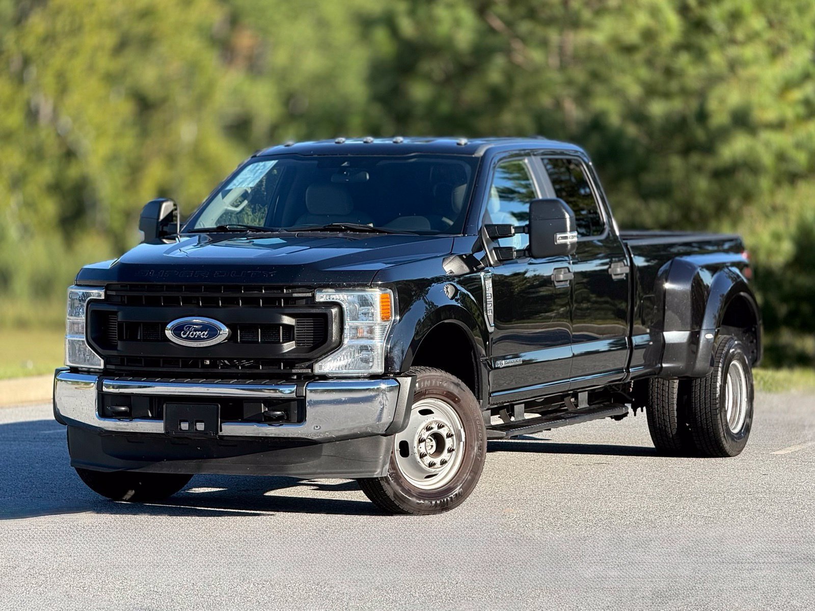 Used 2022 Ford F350 XL w/ Power Equipment Group AWD/4WD image 8