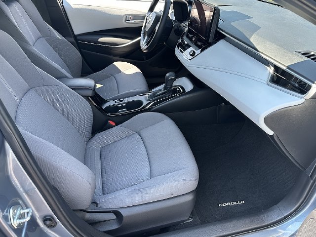 Used 2023 Toyota Corolla SE FWD image 9