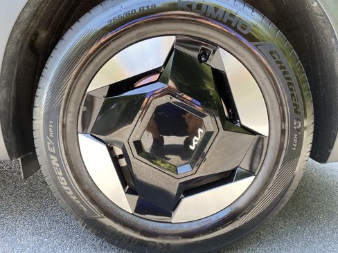 Used 2026 Kia EV9 Light RWD image 41