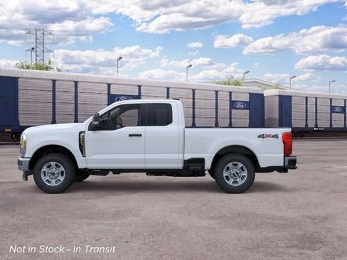 New 2026 Ford F350 4x4 SuperCab Super Duty image 3