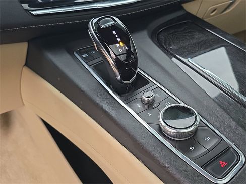 Certified 2023 Cadillac Escalade ESV Premium Luxury image 16