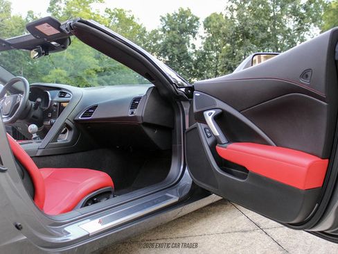 Used 2016 Chevrolet Corvette Stingray Convertible w/ 2LT Preferred Equipment Group RWD image 43