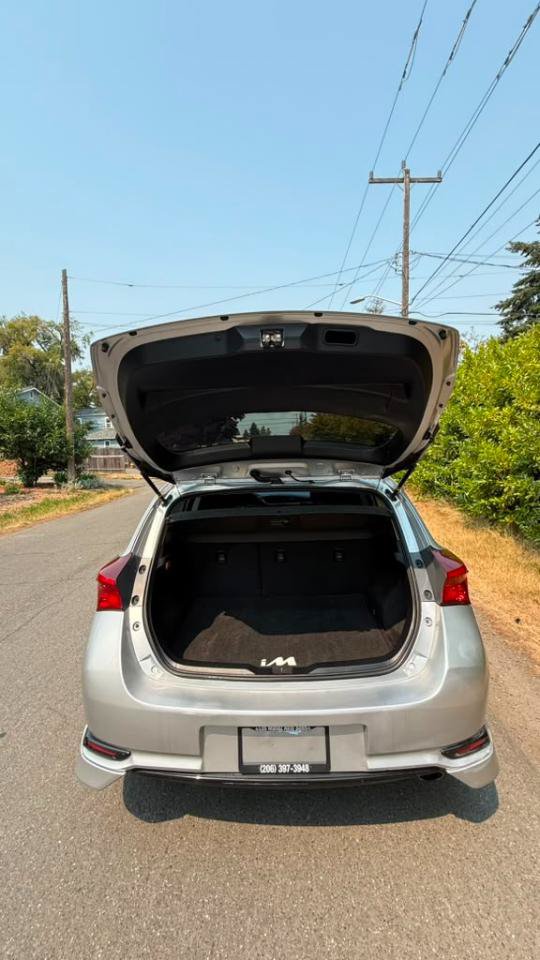 Used 2017 Toyota Corolla iM FWD image 17