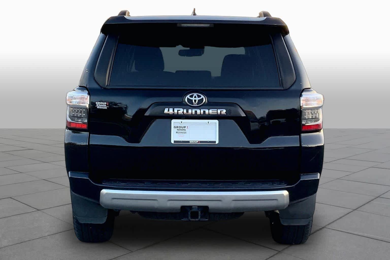 Used 2023 Toyota 4Runner TRD Off-Road AWD/4WD image 5