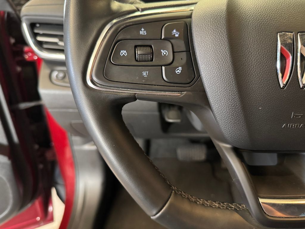 Used 2024 Buick Envista Preferred w/ Convenience I Package FWD image 11