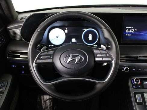 Used 2023 Hyundai Palisade Calligraphy w/ Cargo Package image 21