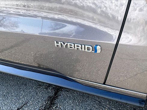 Certified 2021 Toyota Sienna Platinum image 20