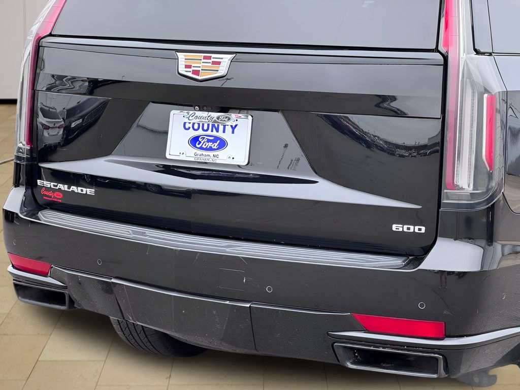 Used 2023 Cadillac Escalade Sport AWD/4WD image 49