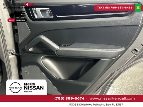 Used 2020 Porsche Cayenne S image 36