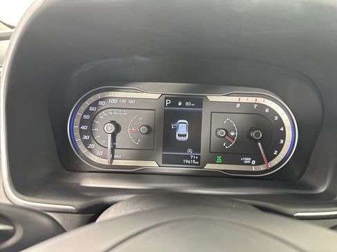 Used 2023 Hyundai Tucson SE image 16