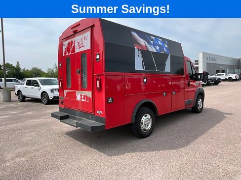 Used 2017 RAM ProMaster 3500 w/ Premium Appearance Group FWD image 7