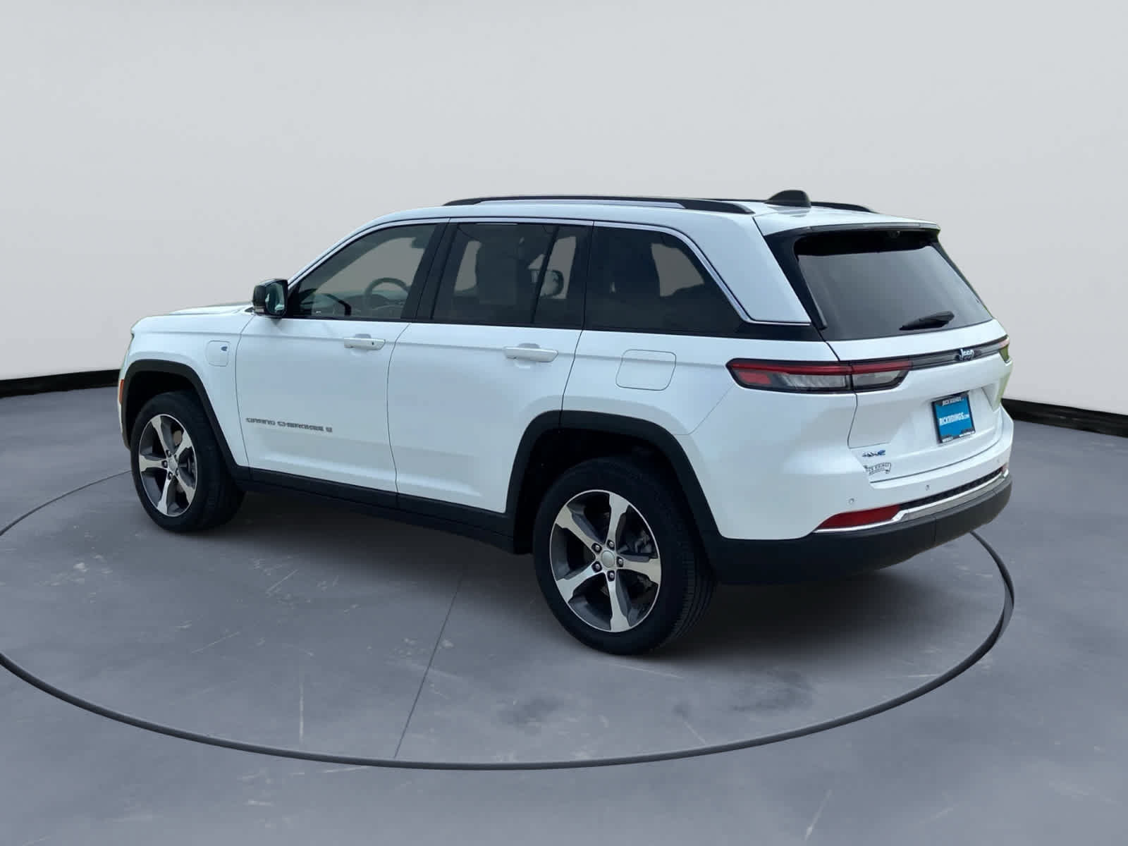 Used 2022 Jeep Grand Cherokee Limited 4xe w/ Luxury Tech Group II AWD/4WD image 4