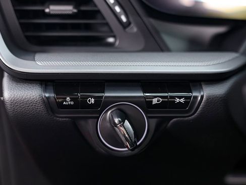 Used 2020 Porsche 911 Carrera S image 21