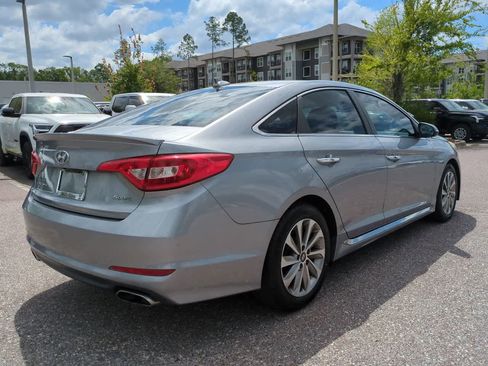 Used 2016 Hyundai Sonata Sport w/ Option Group 1V FWD image 6