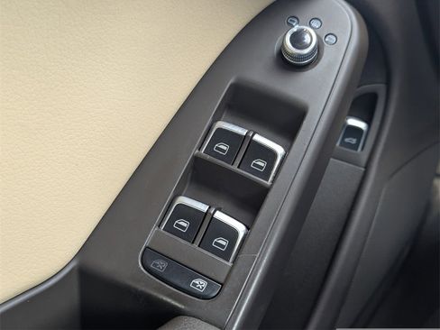 Used 2014 Audi A4 2.0T Premium w/ Audi MMI Navigation image 22