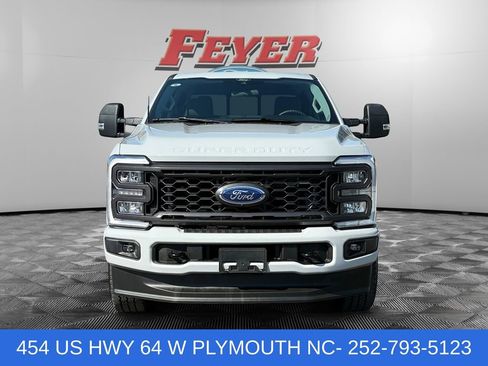 Certified 2025 Ford F250 XL w/ STX Appearance Package AWD/4WD image 8
