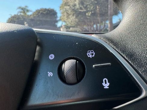 Used 2025 Tesla Model 3 Long Range RWD image 23