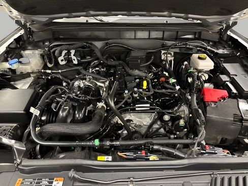 Used 2022 Ford Bronco Outer Banks image 21